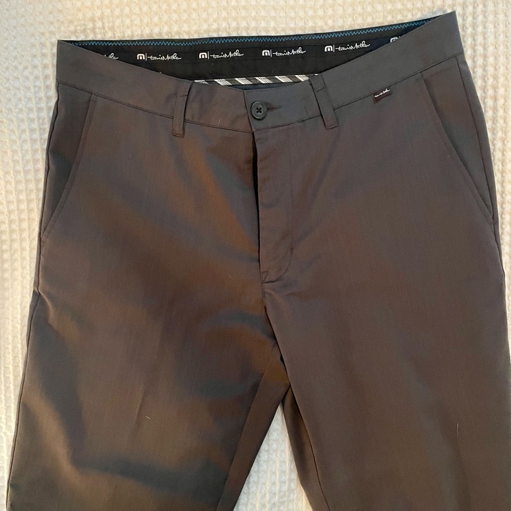 Travis Mathew Slacks 34x32